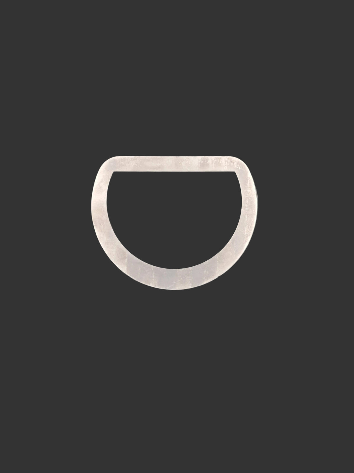 Dee Ring 1